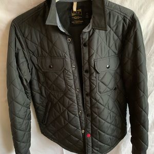 Men’s black lightweight jacket